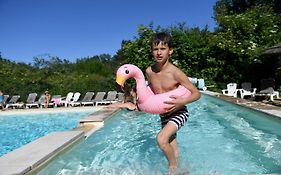 Camping Le Pech Charmant